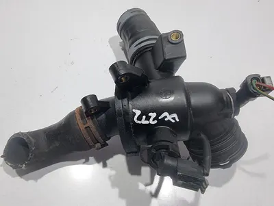 Carcasa termostat A6512000615 Mercedes C-Class (2007-2010) [W204] 2.2 cdi