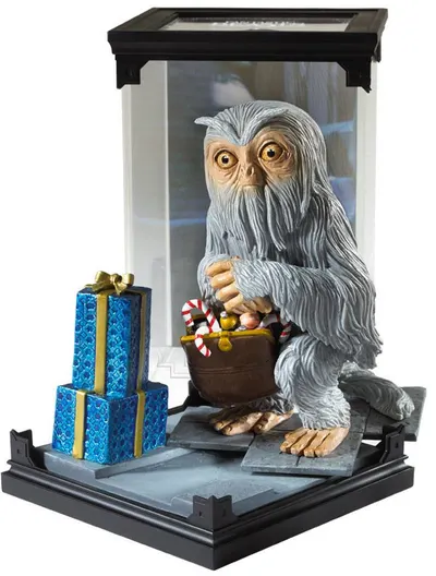 Statuetă The Noble Collection Movies: Fantastic Beasts - Demiquise (Magical Creatures), 18 cm