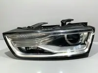 Far stanga xenon led 8U0941005D Audi Q3 facelift (2014-2018)