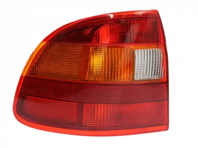 Stop lampa spate stanga culoare semnalizator portocaliu culoare sticla rosu OPEL ASTRA F Sedan intre 1991-1994