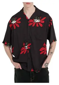 Camasa relaxed fit cu model grafic