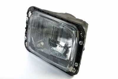 Far fata Dreapta (H4/T4W, manual, mecanic, fara motoras, culoare insert: argintiu) potrivit MERCEDES T1 (601), T1 (601, 611), T1 (602), T1 (B601), T1