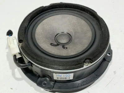 Boxa auto dreapta fata / spate 96300-2B100 Hyundai Santa Fe 2 (2006-2012)