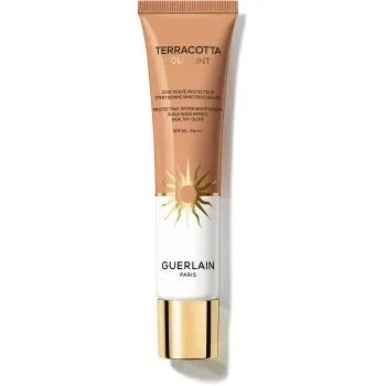 GUERLAIN Terracotta Joli Teint Protecting Tinted Moisturizer machiaj de stralucire pentru un look natural SPF 20