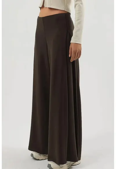 Pantaloni dama plisati - picior larg - maro cafeniu - textil - Maro deschis