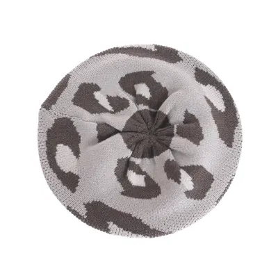 Bereta tricotata cu imprimeu animal print