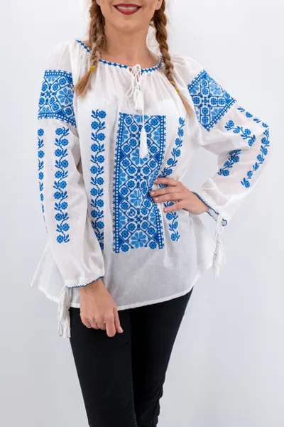 Ie Traditionala Madalina 3