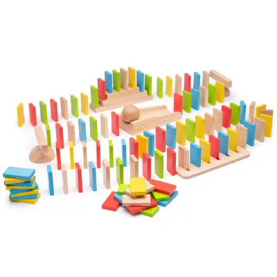Joc Domino cu 110 piese colorate din lemn