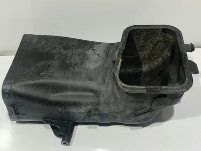 Deflector / tub admisie aer dreapta 7577470 BMW Seria 7 (2008-2015) [F01, F02]