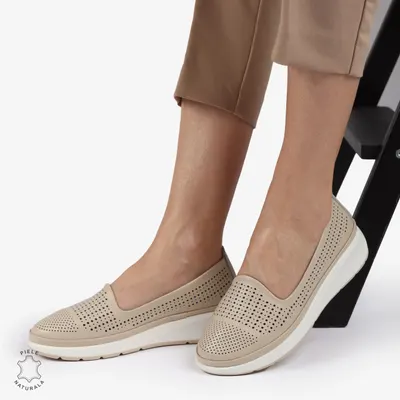 BALERINI dama din Piele naturala PERFORATA SLIP-ON CRL1075 BEJ