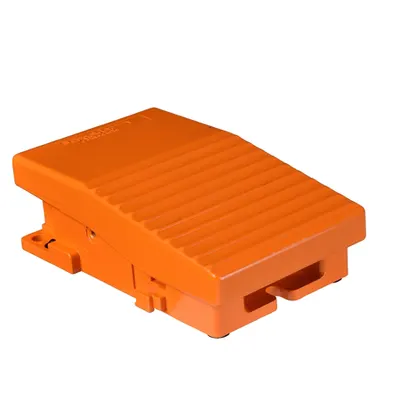 Comutator Picior Simplu - Ip66 -Fara Capac -Metalic -Portocaliu - 2 Nc + 2 No