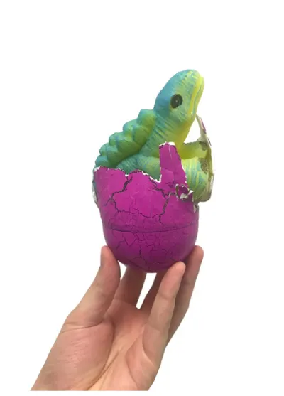 Ou surpriză Stegosaurus