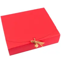 Cutie pătrată cu fundă satinată (set 12 buc) - Roșu / 30x25x8cm