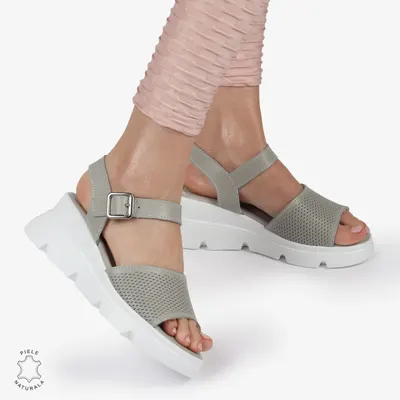 Sandale Dama din Piele Naturala cu Talpa Inalta Crl1420 Gri