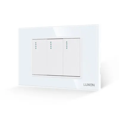 Intrerupator Triplu Mecanic LUXION cu Rama din Sticla, Standard Italian, 3M