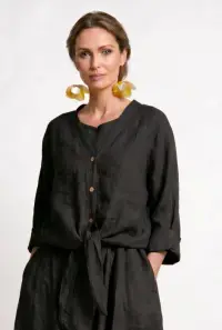 Blazer din in cu croiala lejera si inchidere cu nod, negru