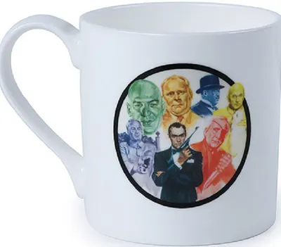 Cana Pyramid Movies: James Bond - At Your Service