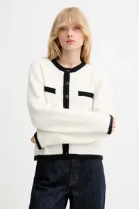 Gestuz cardigan din lână