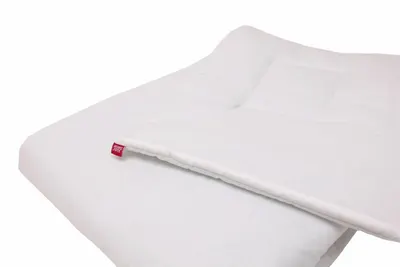 Perna alba bebelusi KidsDecor din bumbac 35 x 50 cm
