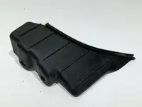 Ornament / suport aripa (capota) stanga LM84111-2S000 Hyundai ix35 (2010-2013)