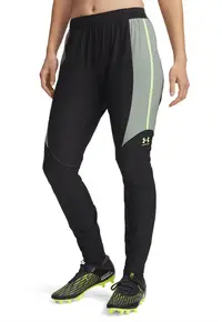 Pantaloni pentru fotbal Challenger - Verde/Negru