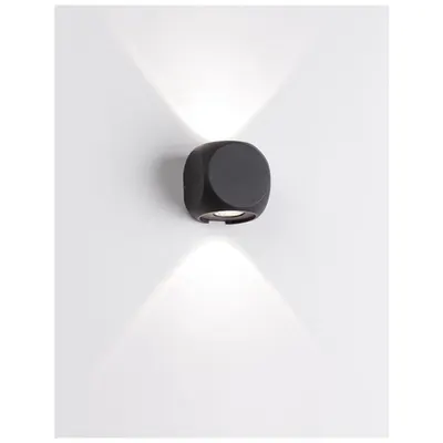 Aplica ZARI Nisipiu Negru Aluminiu & Sticla, Deschis in 2 directions Cree LED 2x2 Wat 285Lm 3000K, 100-240 Volt 50Hz Beam 2x38 degrees -IP54