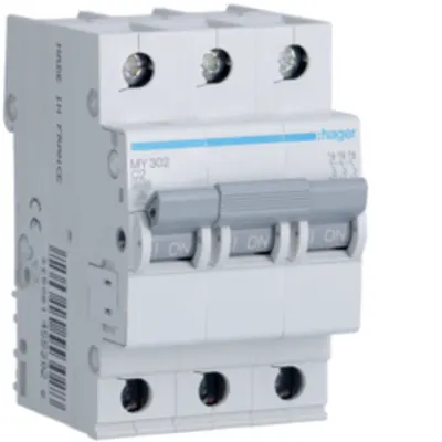 Disjunctor 3P, 4A, 4,5kA, C, 3M
