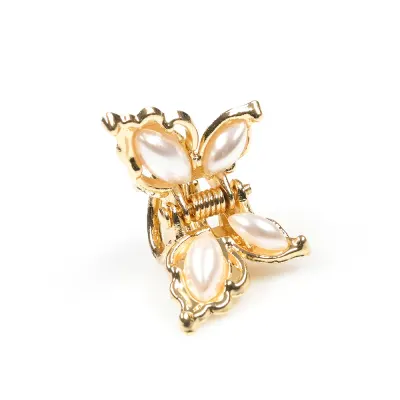 Cleste par auriu cu perle, design fluture delicat si elegant
