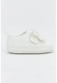 Pantofi cu velcro si funde decorative - Alb optic