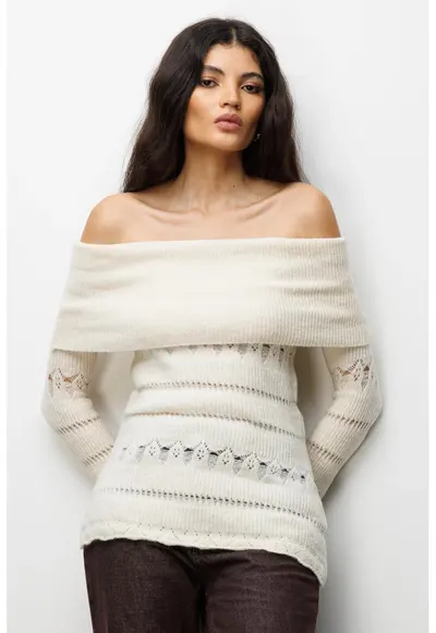 Pulover dama cu umeri goi - textura raiata - natural - 100% poliester - One Size INTL