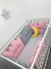 Set 6 aparatori pentru patut pernute norisori cu luna roz