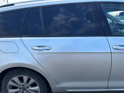 Portiera usa spate dreapta culoare argintie - la7w Volkswagen Golf 7 facelift (2017-2020)