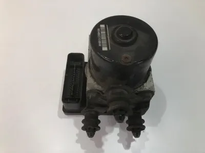 Pompa abs 1k0907379k Volkswagen Caddy 3 (2004-2010)