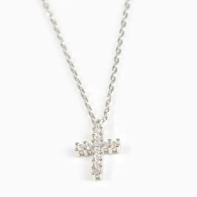 Colier elegant din argint cu pandantiv cruce