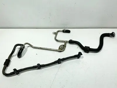 Conducta alimentare combustibil 03L201360G Volkswagen Golf 6 (2008-2013) 2.0 tdi CBDB