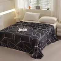 Patura Pufoasa CoCoLiNo (Fleece), 200x230cm, 240gr/m, Antracit, Forme Geometrice - Rasfatul Perfect pentru Serile Racoroase