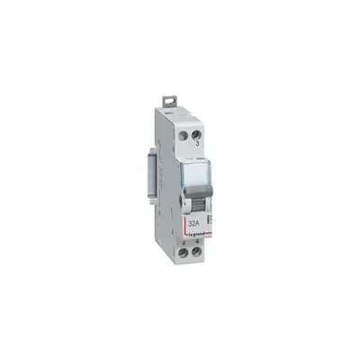 Changeover switch - 2-way 250 V~ - 32 A - 1 module