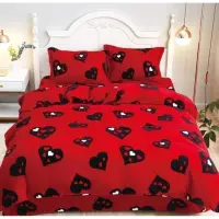 Lenjerie pat dublu, Super Pufoasa COCOLINO,cu ELASTIC, 4 piese, Rosu, Inimioare Negre
