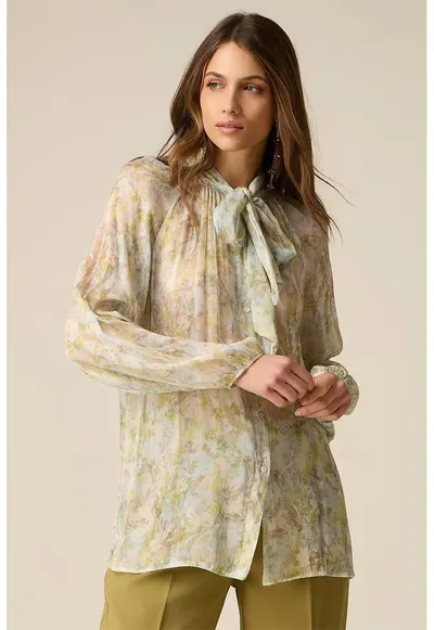 Bluza cu model floral si decolteu cu funda din panglici - Galben pal/Verde pal