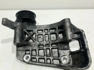 Suport alternator 059903143AJ Volkswagen Touareg 2 (2010-2015) [7P] 3.0 tdi Crc