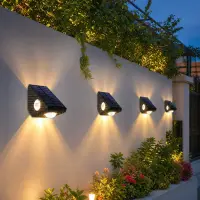 Set 2 Lampi Solare Decorative de Perete Lumina 3 Directii Multicolor Alb Rece Alb Cald