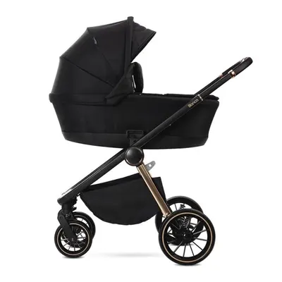 Carucior 3 in 1 pentru copii Lorelli Bianca Negru, prevazut cu sistem anti-reflux, cadru din aluminiu, suspensii, parte sport reversibila, bara de protectie detasabila, geanta, greutate admisa 22 kg
