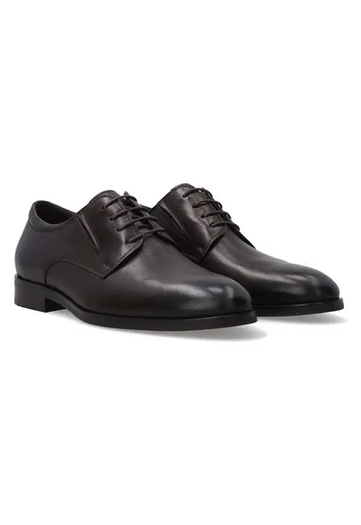 Pantofi uni din piele