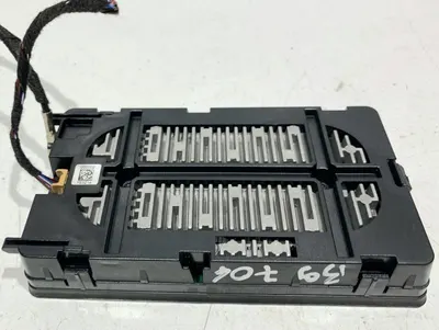 Modul incarcare wireless 8W0035502A Audi A4 (2015-2019) [8W2, B9] 2.0 tdi DEUA