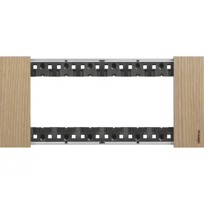 Rama ornament 6 module Bticino Living Now KA4806LM, stejar