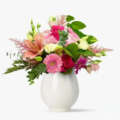 Buchet cu crini, gerbera si hortensie