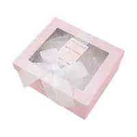 Cutie hârtie cu fereastră si fundă 21x18x9cm - roz - Default Title