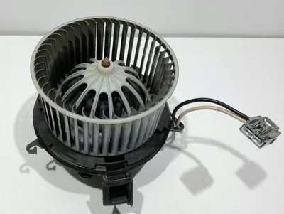 Ventilator habitaclu 25020140 Opel Astra J facelift (2012-2015)