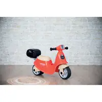 Scuter pentru copii fara pedale Smoby Scooter Ride-On Food Express rosu, dotat cu cheie ce imita pornirea reala a scuterului, recomandat copiilor incepand de la 1,5 ani, spatiu de depozitare sub sezut