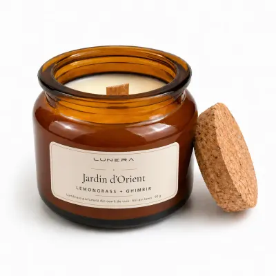 Lumânare parfumată din ceară de soia Jardin d'Orient - Lemongrass și Ghimbir 90 g - Chihlimbar
